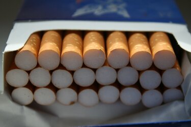 Baigti du ikiteisminiai tyrimai dėl oro balionais per valstybės sieną atskraidintų cigarečių