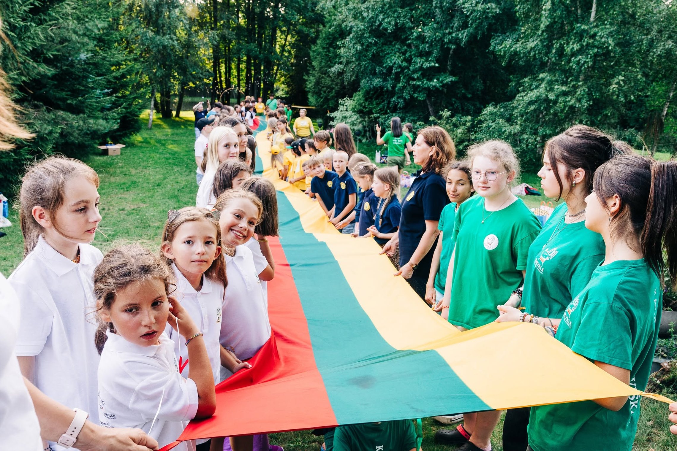 Daugiau nei 300 užsienio lietuvių vaikų ir mokytojų vasarą leido pažindami Lietuvą ir puoselėdami gimtąją kalbą