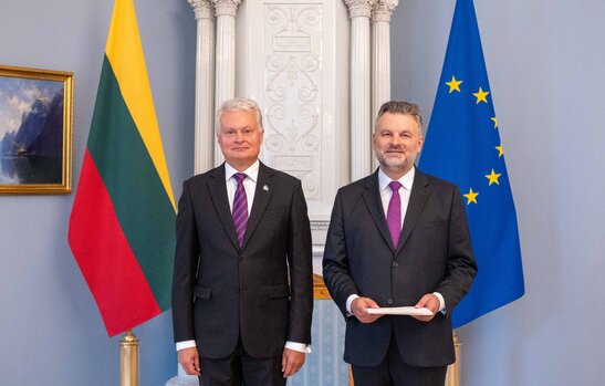 Prezidentas įteikė skiriamuosius raštus Lietuvos ambasadoriams prie UNESCO ir Kroatijoje