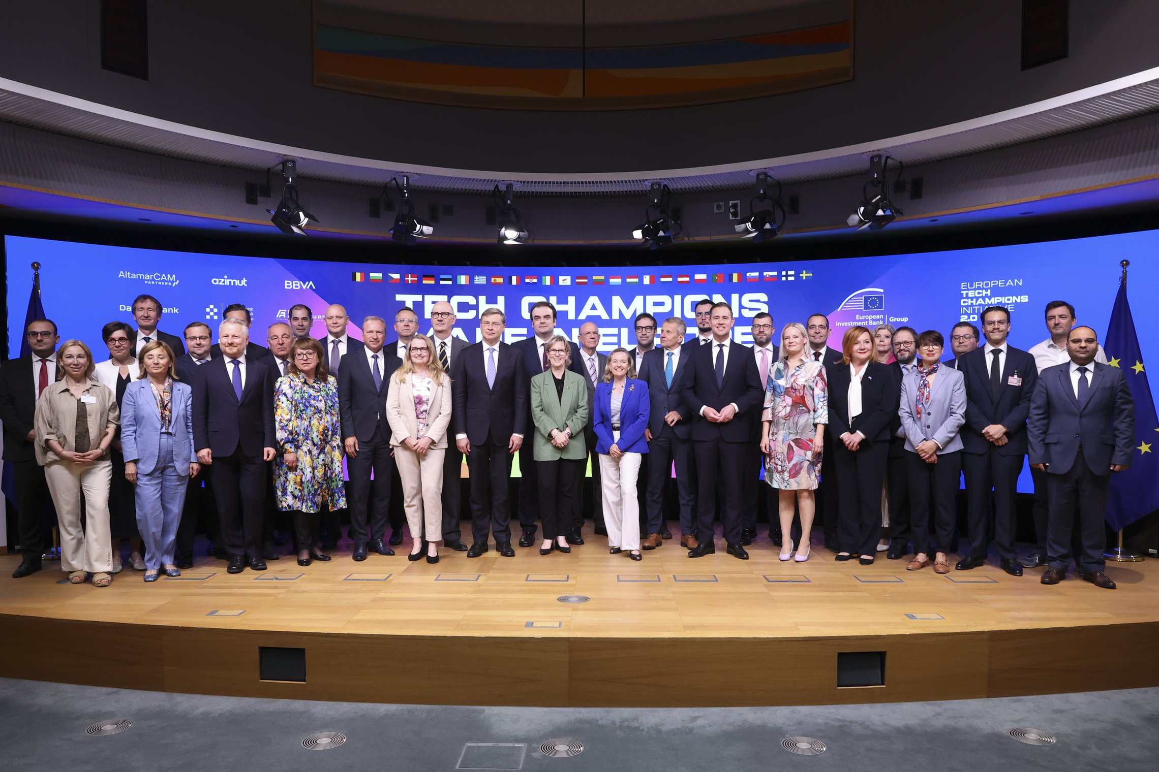 Lietuva jungiasi prie Europos investicijų aljanso, siekiančio pritraukti 80 mlrd. eurų technologijų įmonių plėtrai