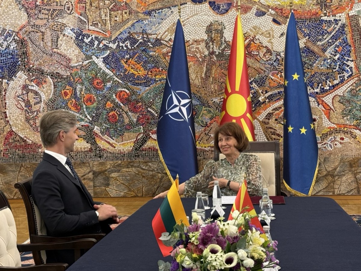 K. Budrys Skopjėje susitiko su Šiaurės Makedonijos Prezidente ir Ministru Pirmininku