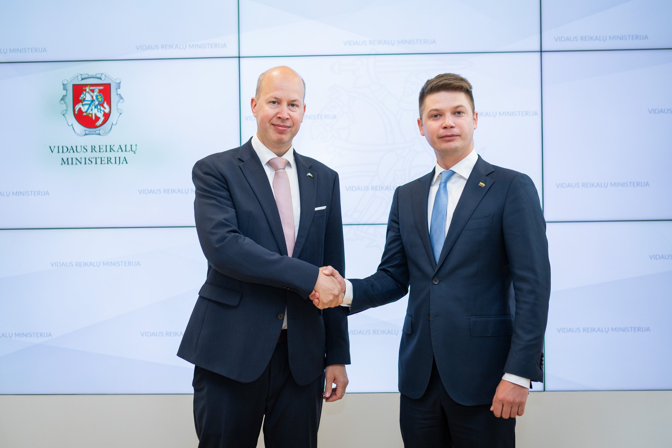 Ministras M. Katelynas su Estijos vidaus reikalų ministru I. Taro aptarė saugumo regione aktualijas