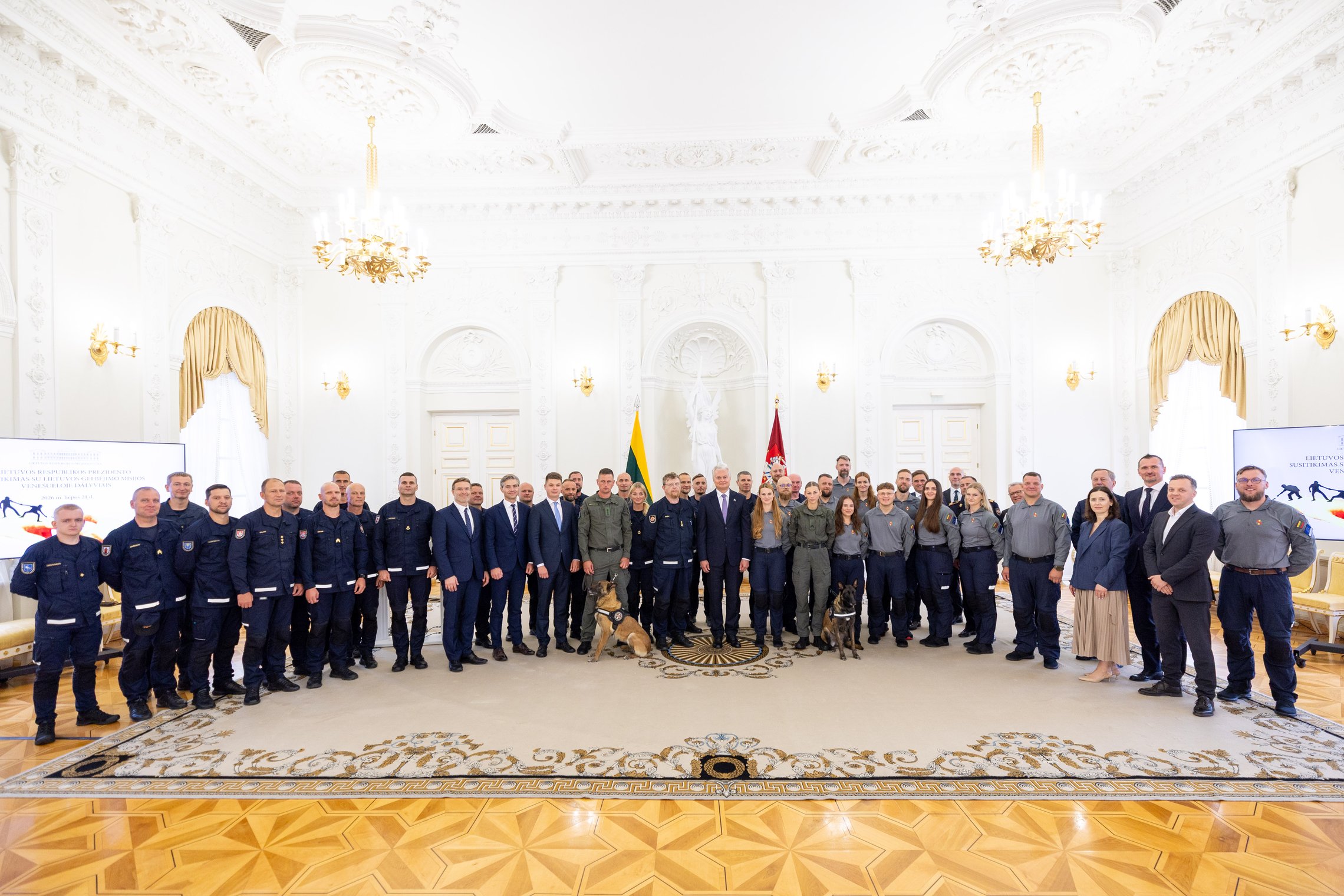 Lietuvos tarptautinės pagalbos komandų nariai susitiko su šalies vadovais