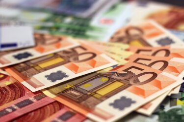 Pastatų šiltinimo paslaugas teikiančiai įmonei ir jos direktoriui – apkaltinamasis nuosprendis dėl apgaulingos apskaitos ir mokesčių vengimo