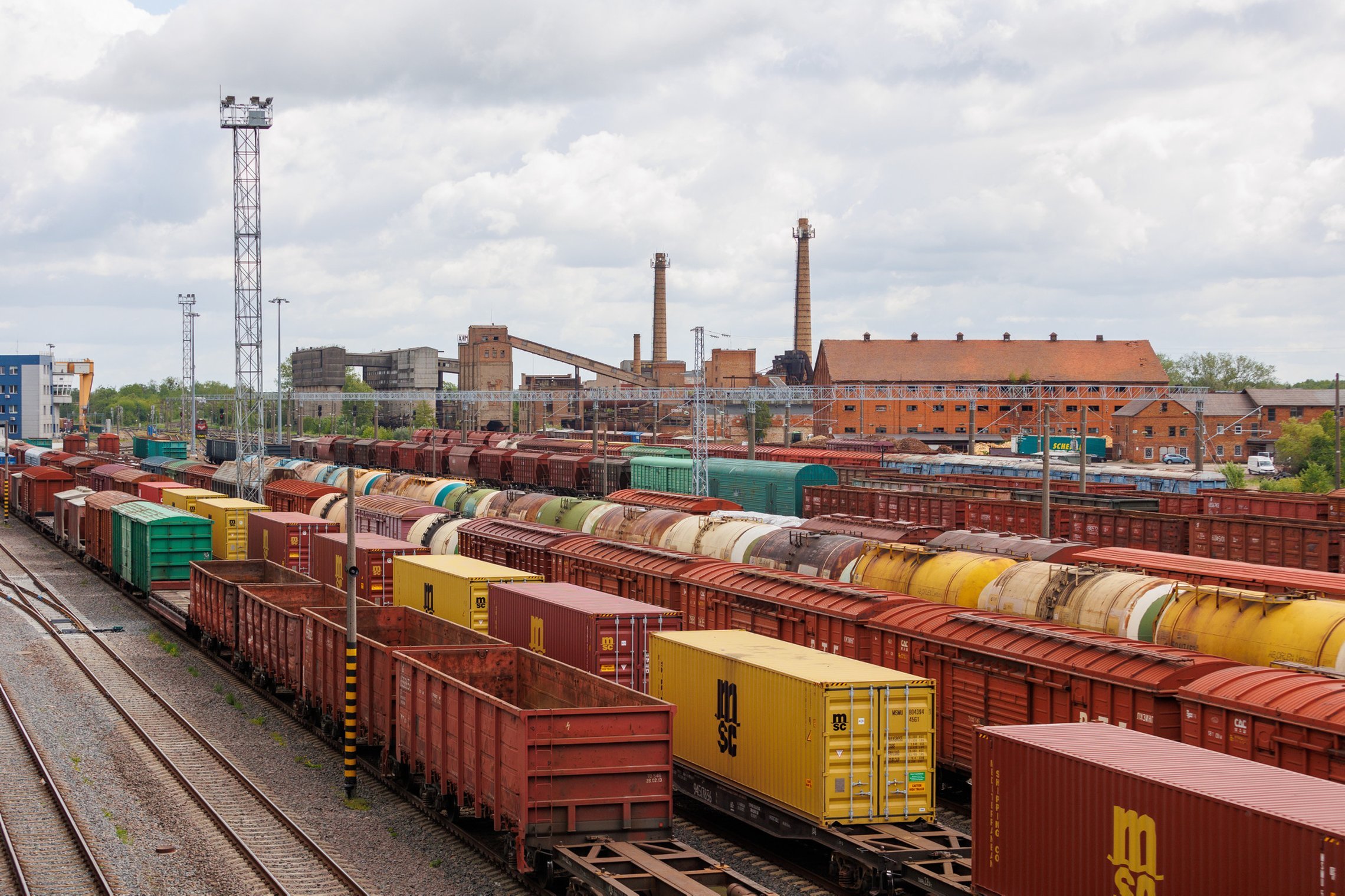 EK pristato ES apyvartinių taršos leidimų prekybos sistemos (ATLPS) peržiūros siūlymus: didesnis dėmesys investicijoms, konkurencingumui ir pramonės dekarbonizacijai
