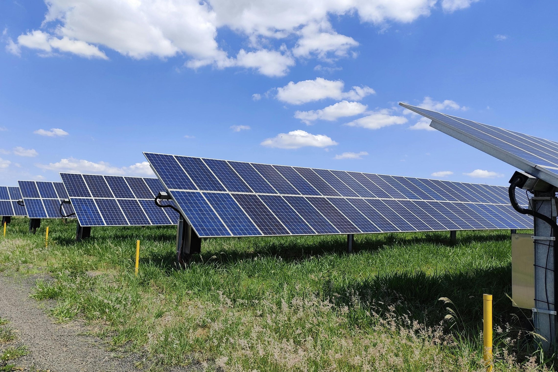 Viešoji konsultacija dėl finansavimo sąlygų, norintiems įsigyti saulės elektrines iš parkų